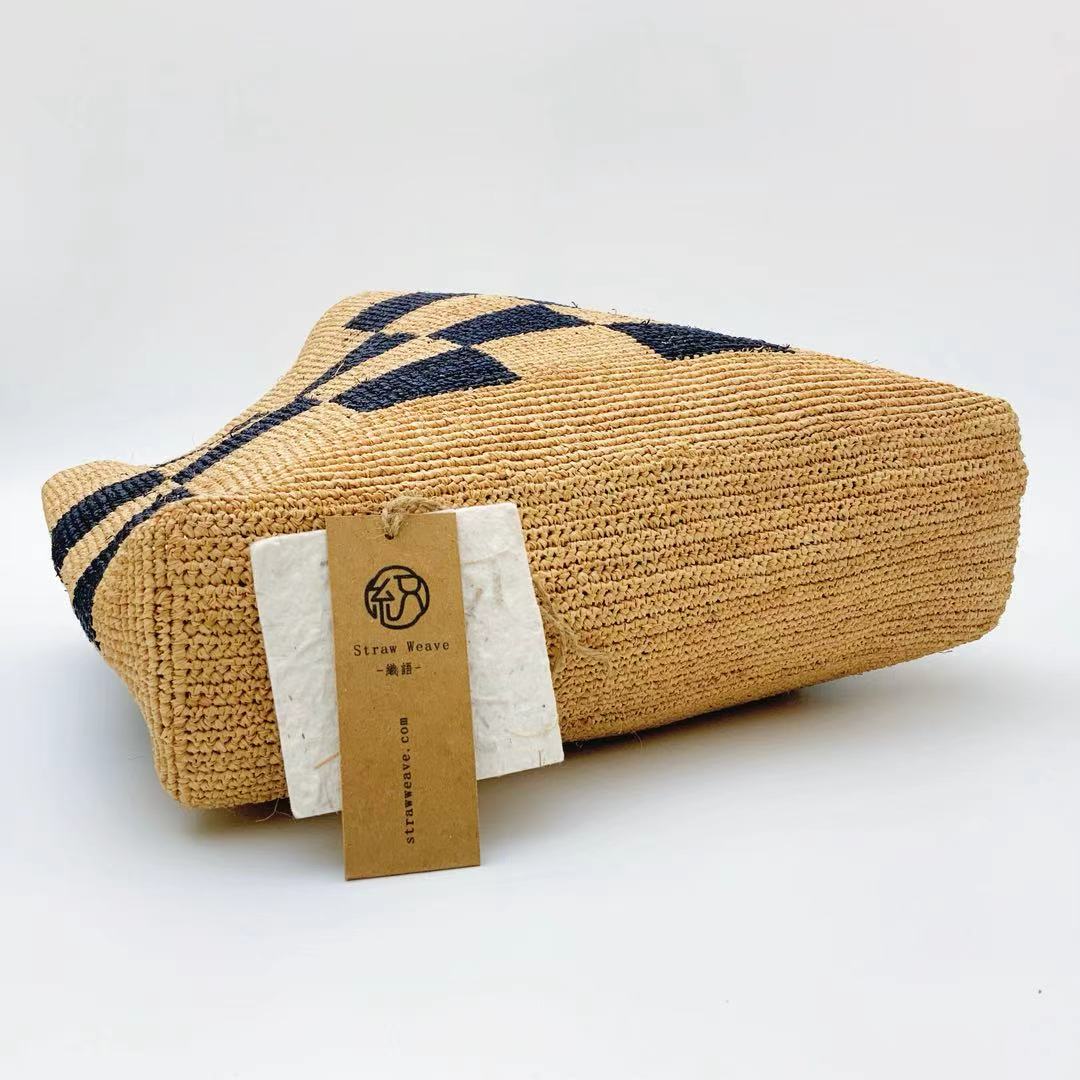 StrawWeave Eco-Friendly Handwoven Raffia Color-Block Large-Capacity Shoulder Bag  Travel & Vacation Straw Beach Bag, Bucket Bag, Casual Commuter Handbag