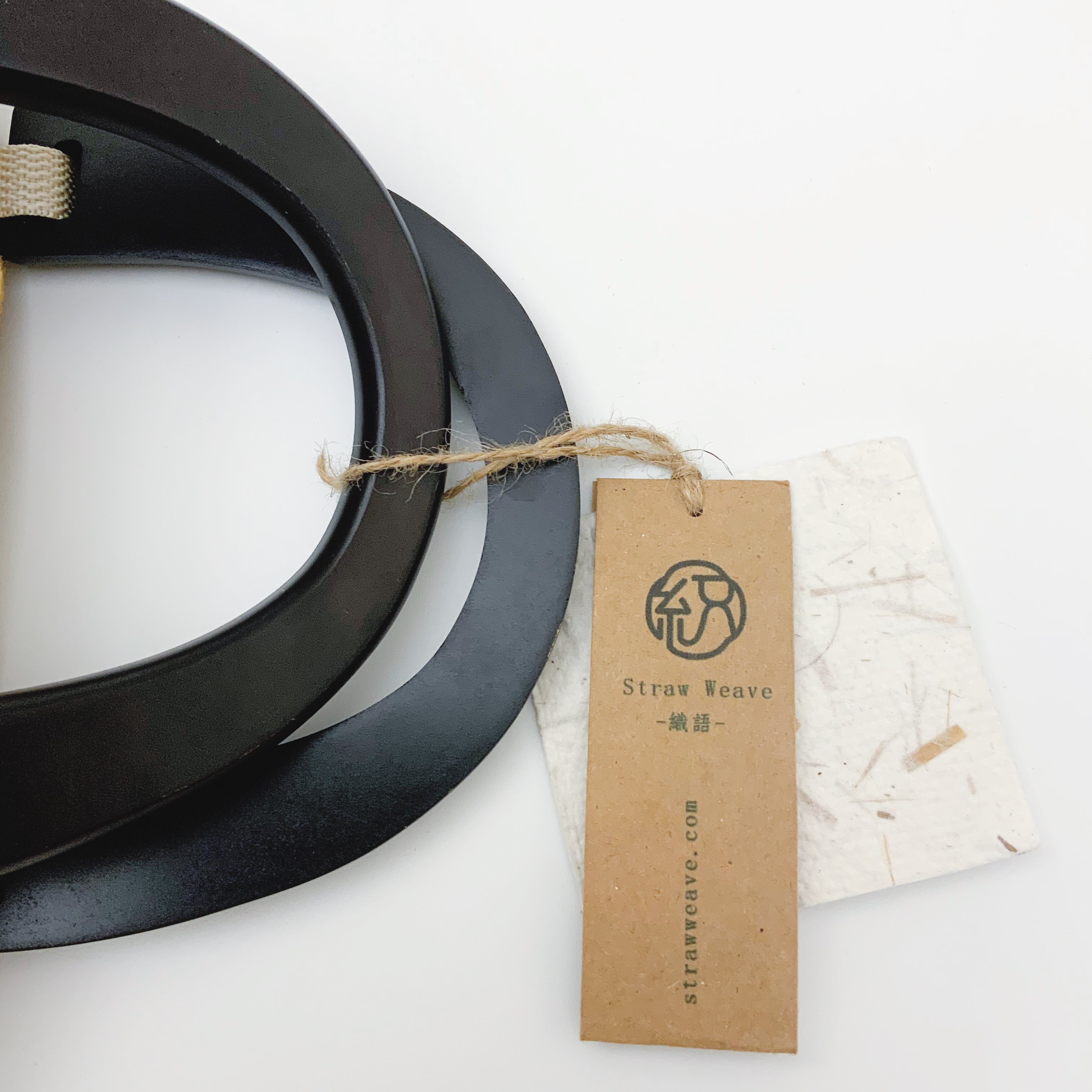 StrawWeave Eco-Friendly Handwoven Niche Wooden-Handle Hat Straw Bag  New Fresh-Style Wheat Straw Woven Bag, Vacation-Style Beach Bag, Versatile Womens Bag