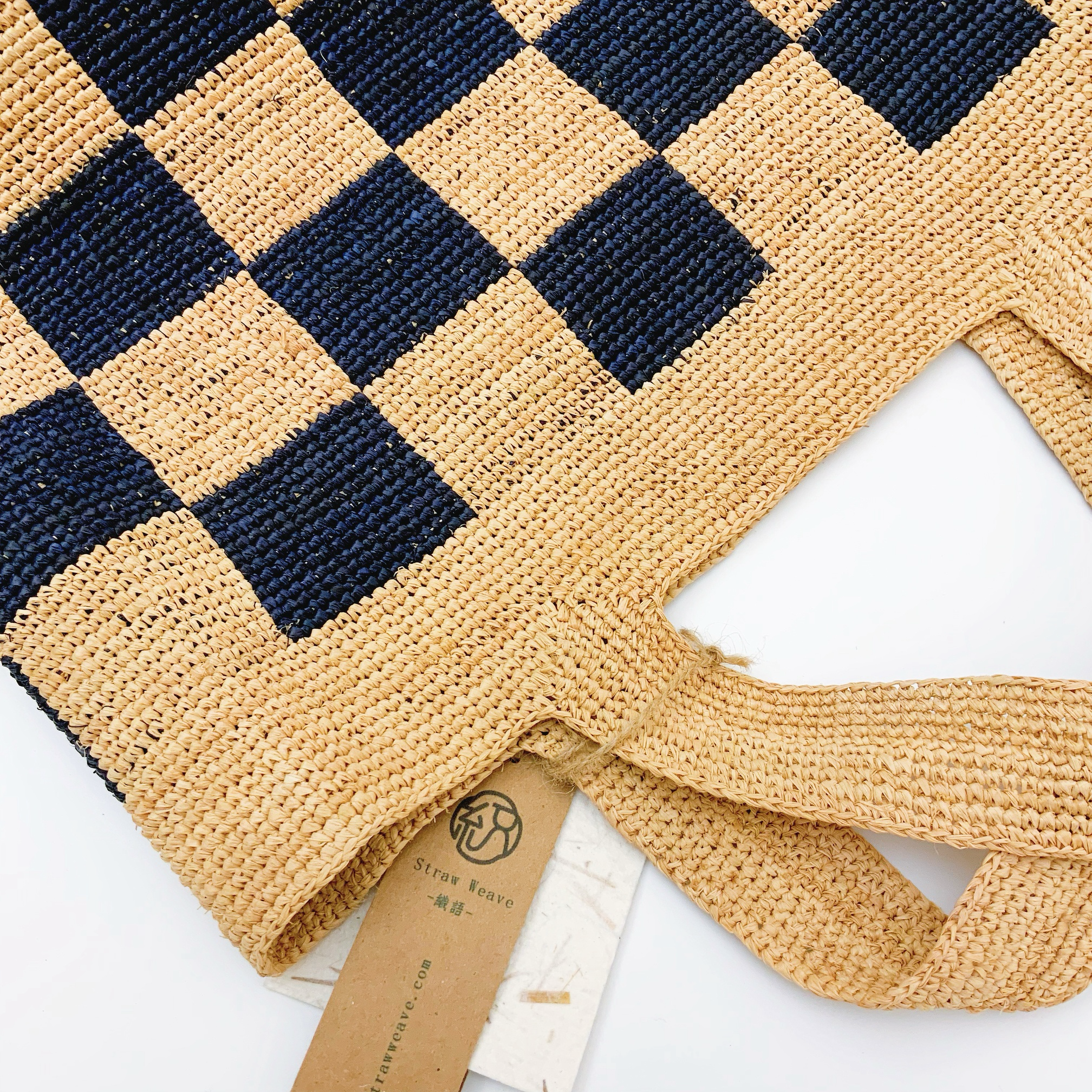 StrawWeave Eco-Friendly Handwoven Raffia Color-Block Large-Capacity Shoulder Bag  Travel & Vacation Straw Beach Bag, Bucket Bag, Casual Commuter Handbag