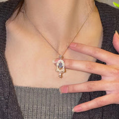 Childlike creative design, the starry sky outside the window is sweet and fresh, inlaid with crystal gemstones, and the star-level simple style necklace girl