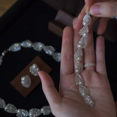 "Sea Rising Moon" French retro pearl rice bead necklace