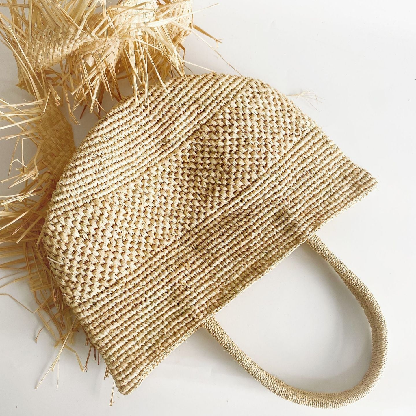Elegant Raffia Straw Tote Bag, Large Capacity Handwoven Summer Handbag, Beach Vacation Woven Shoulder Bag for Women
