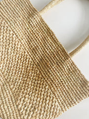 Elegant Raffia Straw Tote Bag, Large Capacity Handwoven Summer Handbag, Beach Vacation Woven Shoulder Bag for Women