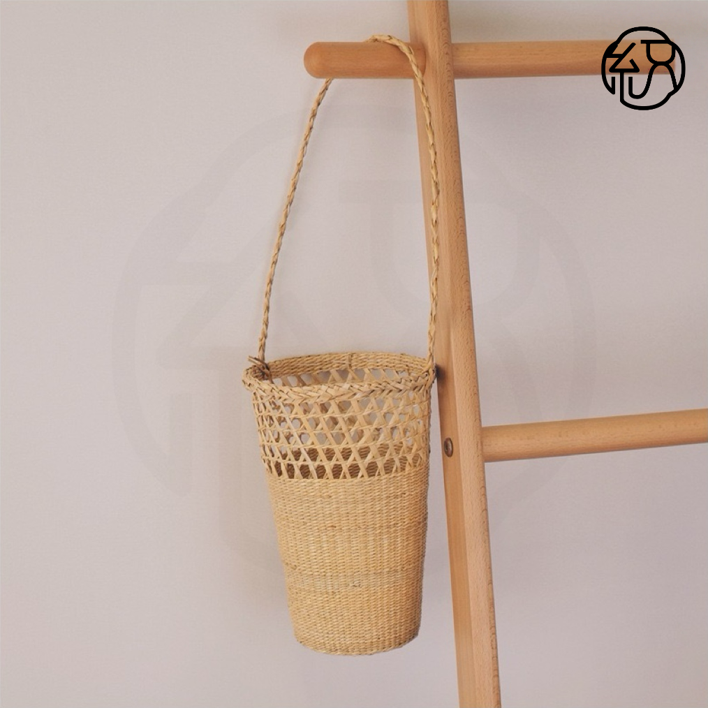 Eco-Friendly Straw Bucket Bag, Handmade Yellow Paper Rope Tote with Rattan Frame, Large Floral Basket Woven Handbag for Women's Summer Beach Vacation