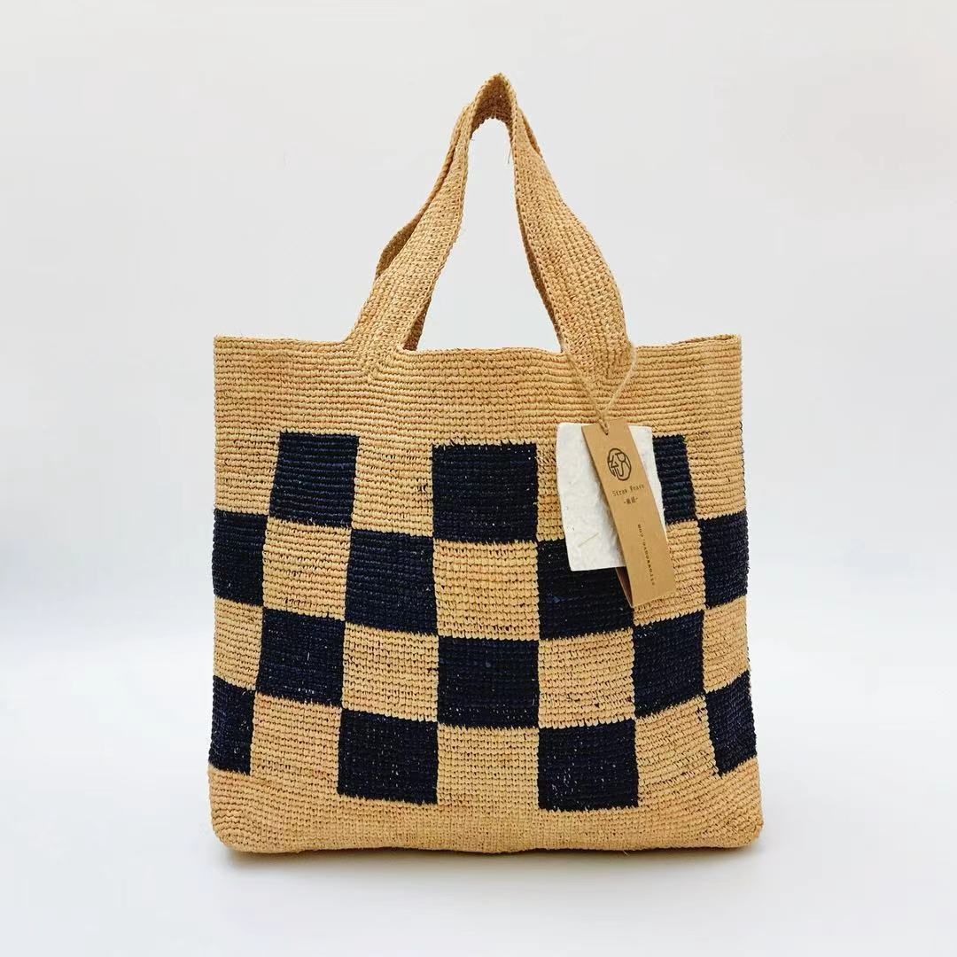 StrawWeave Eco-Friendly Handwoven Raffia Color-Block Large-Capacity Shoulder Bag  Travel & Vacation Straw Beach Bag, Bucket Bag, Casual Commuter Handbag